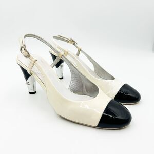 Chanel CC Cap Toe Slingback Heels Patent Leather Black White EU 41